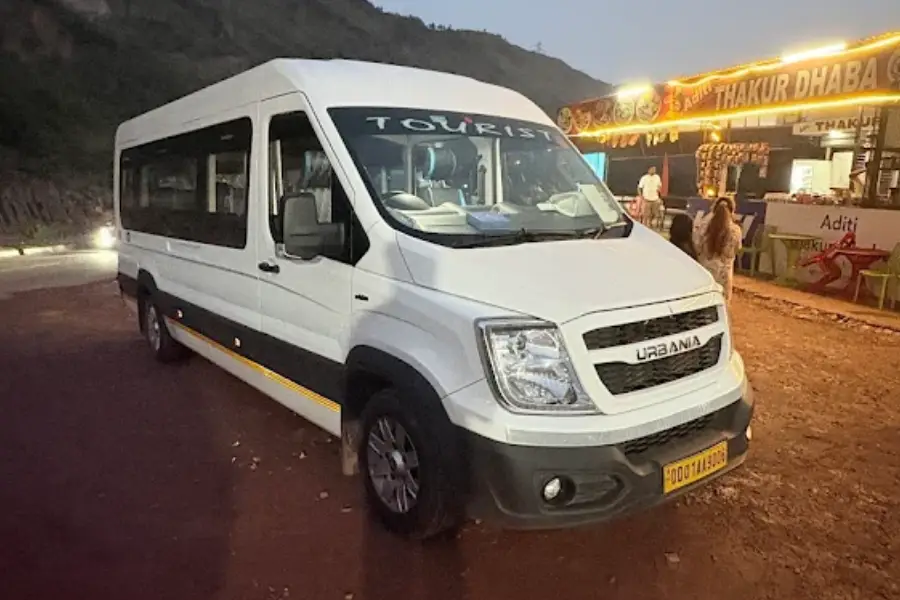 Tempo Traveller for Rajasthan Tour